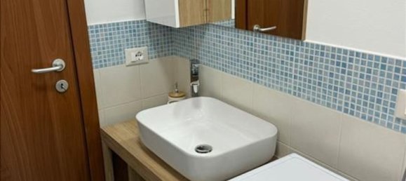 3 rooms Apartment in Siena, Italy No. 178325 11