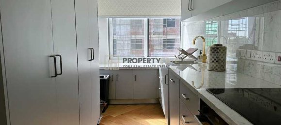 3 bedrooms Apartment in Limassol, Cyprus No. 14864 8