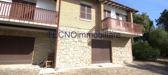 3 rooms Villa in Perugia, Italy No. 62431 33