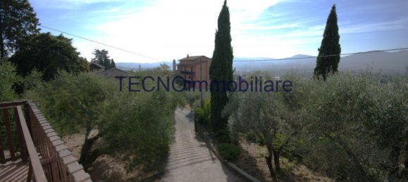 3 rooms Villa in Perugia, Italy No. 62431 34