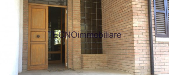 3 rooms Villa in Perugia, Italy No. 62431 8