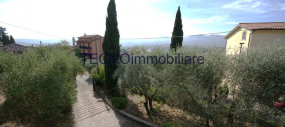 3 rooms Villa in Perugia, Italy No. 62431 7