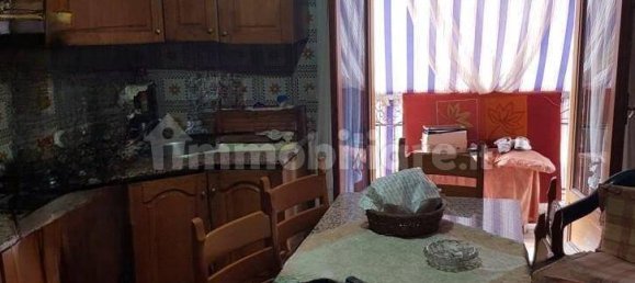 3 rooms Apartment in Paternò, Italy No. 370236 2