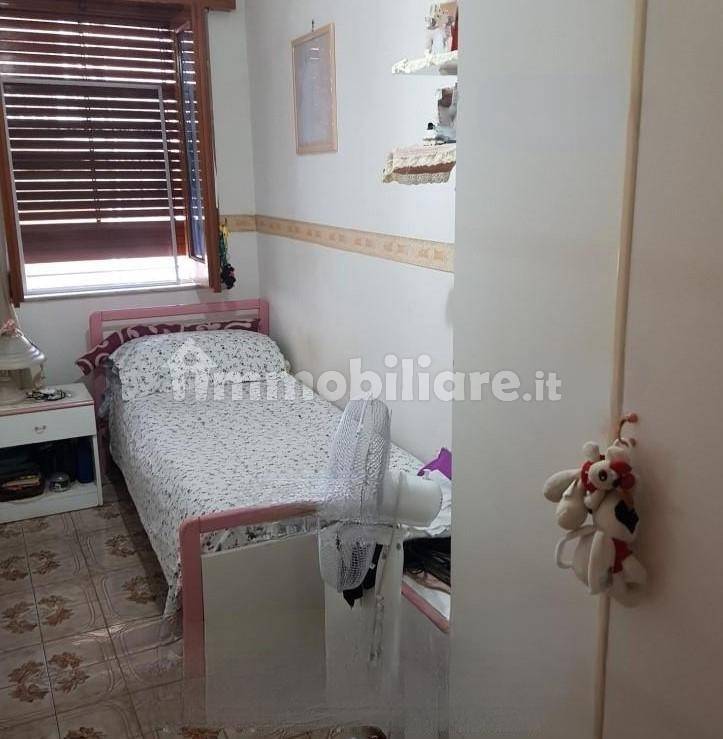 3 rooms Apartment in Paternò, Italy No. 370236