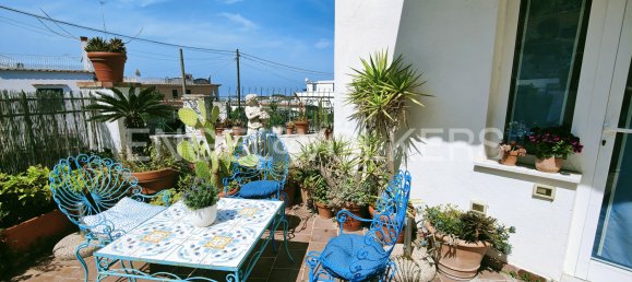 5 bedrooms Building in Casamicciola Terme, Italy No. 63248 29