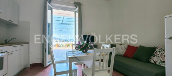 5 bedrooms Building in Casamicciola Terme, Italy No. 63248 16