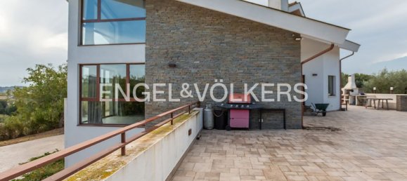 Villa de 7 habitaciónes en Campagnano di Roma, Italy No. 131654 22