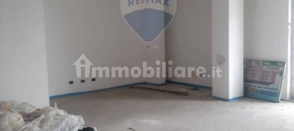1 room Commercial property in Pero, Italy No. 58105 4