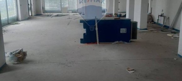 1 room Commercial property in Pero, Italy No. 58105 2