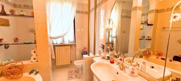 Вилла с 5 комнатами в Бедиццоле, Италия № 119291 4