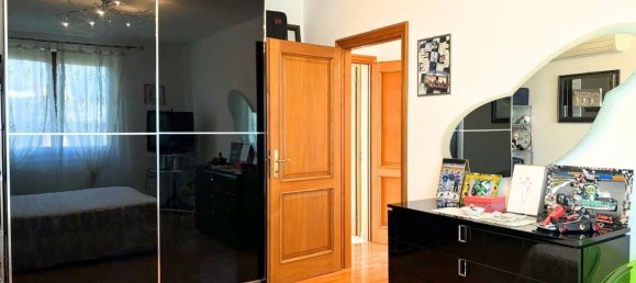 Вилла с 5 комнатами в Бедиццоле, Италия № 119291 40