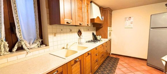 Вилла с 5 комнатами в Бедиццоле, Италия № 119291 22