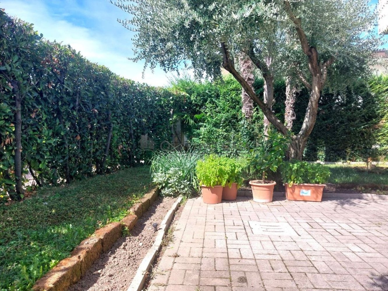 4 rooms Apartment in Abano Terme, Italy No. 300330