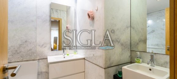 Квартира с 3 спальнями в Вила Нова ди Гая, Португалия № 124309 20