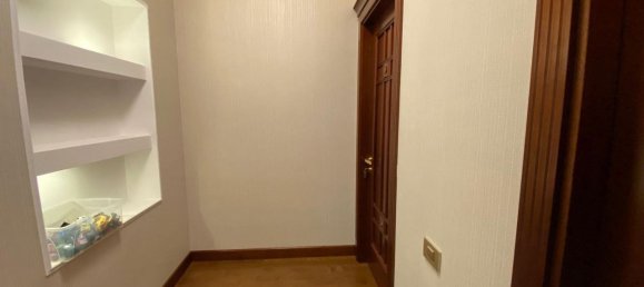 4 bedrooms Apartment in Yasamal, Azerbaijan No. 1363 44