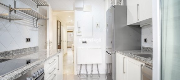 3 bedrooms Apartment in Marbella, Spain No. 147042 11