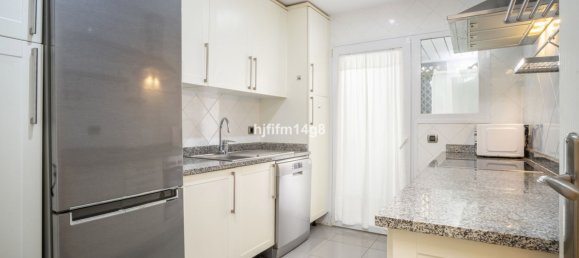 3 bedrooms Apartment in Marbella, Spain No. 147042 9