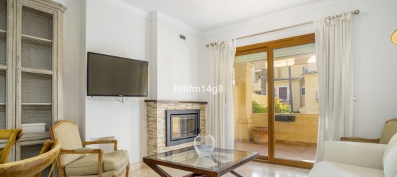 3 bedrooms Apartment in Marbella, Spain No. 147042 4