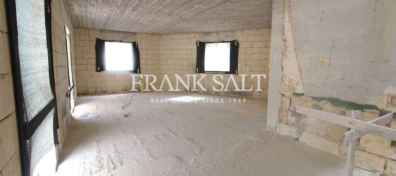 Café/restaurante en Zabbar, Malta 54 m² No. 12020 2