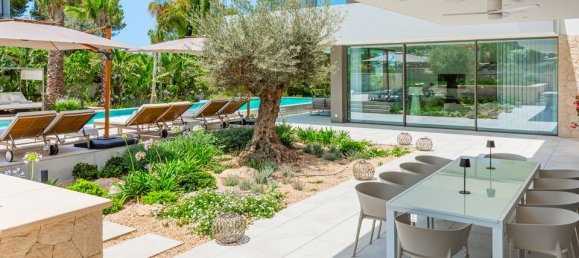 Villa T5 em Nova Santa Ponsa, Spain N.º 69296 2