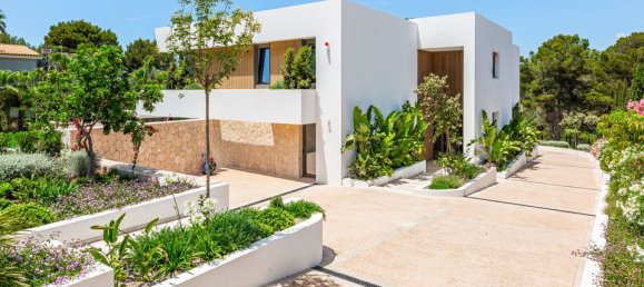 Villa T5 em Nova Santa Ponsa, Spain N.º 69296 3