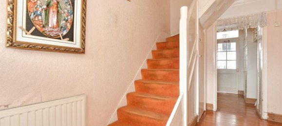 4 bedrooms Commercial property in Essex, United Kingdom No. 4139 5