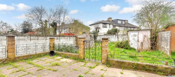 4 bedrooms Commercial property in Essex, United Kingdom No. 4139 8