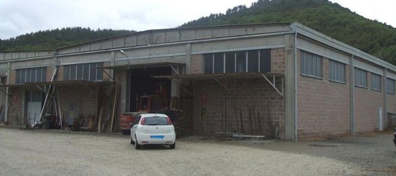 2غرفة عقار تجاري في Pieve Santo Stefano, Italy رقم 85595 3