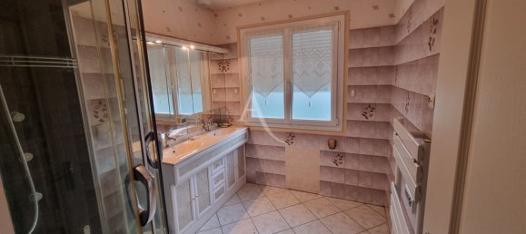 3 غرف نوم منزل في Vineuil, France رقم 47709 44