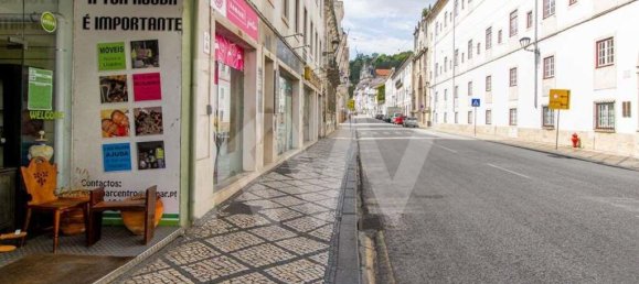 630m² Building in Coimbra, Portugal No. 65490 4