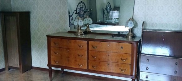 4 bedrooms Apartment in Reggio Emilia, Italy No. 378776 7