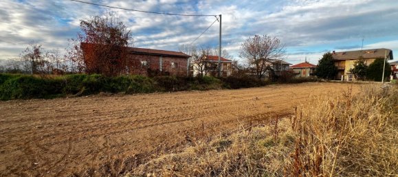 760m² Land in Cuneo, Italy No. 102814 7