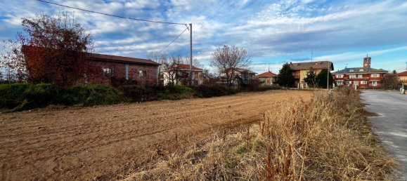 760m² Land in Cuneo, Italy No. 102814 6