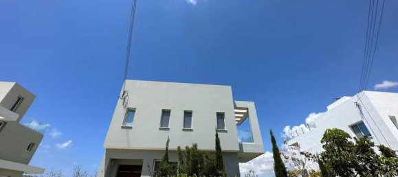 4 bedrooms Villa in Chloraka, Cyprus No. 20367 7