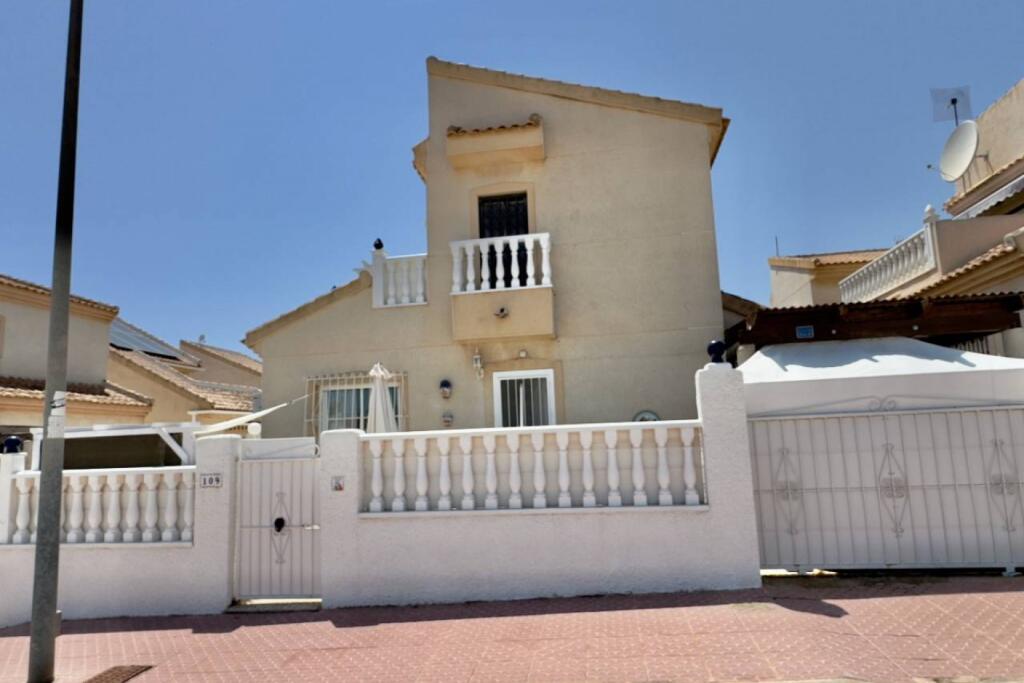 3 bedrooms Villa in Ciudad Quesada, Spain No. 280981