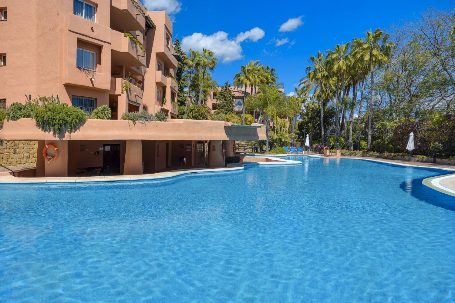 4 Schlafzimmer Wohnung in Marbella, Spain, Nr. 137546