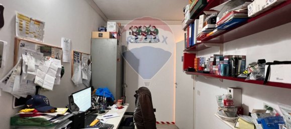 1 room Commercial property in Padua, Italy No. 346120 5