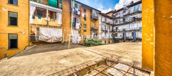 1 bedroom Apartment in Turin, Italy No. 308461 14