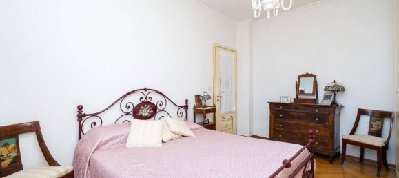 6غرفة شقة في Turin, Italy رقم 37753 17