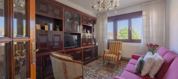 3 bedrooms Apartment in Basque Autonomous Community, Spain No. 133367 2