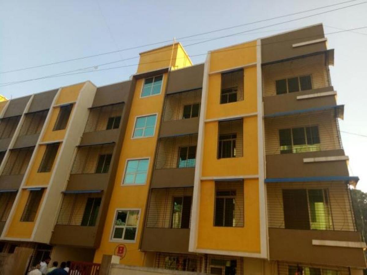 2 bedrooms House in Mumbai, India No. 5074