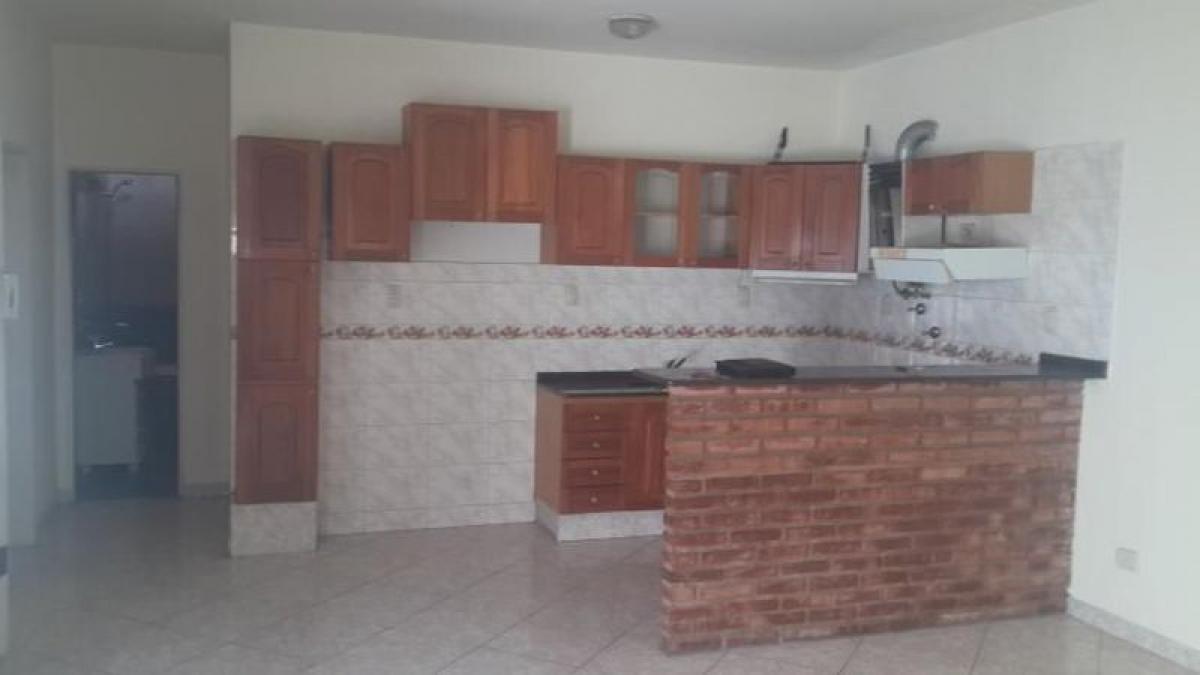 8 bedrooms House in Buenos Aires, Argentina No. 72639