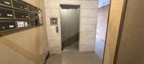 Apartamento de 5 divisões em Bari, Italy N.º 66091 4