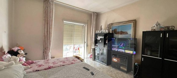 Apartamento de 5 divisões em Bari, Italy N.º 66091 2