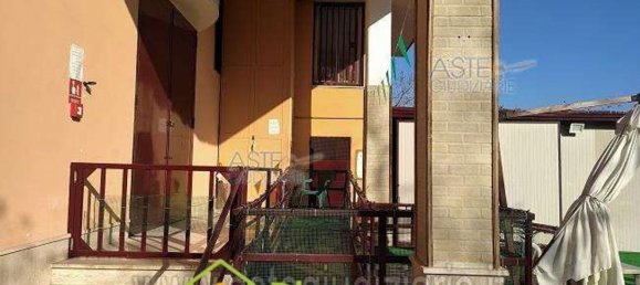 110m² Warehouse in Somma Vesuviana, Italy No. 9521 22