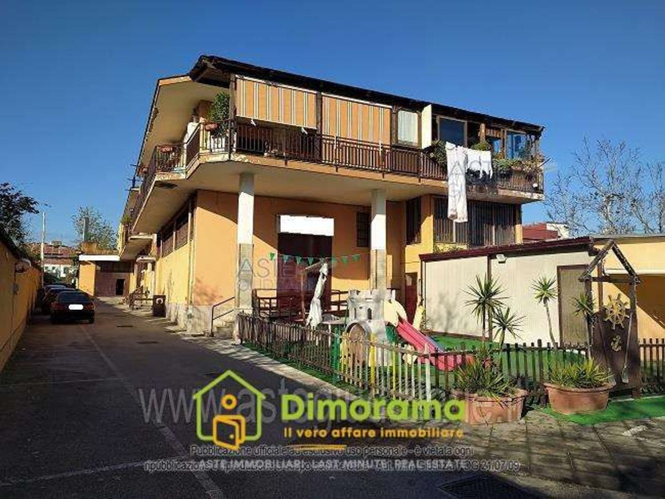 110m² Warehouse in Somma Vesuviana, Italy No. 9521