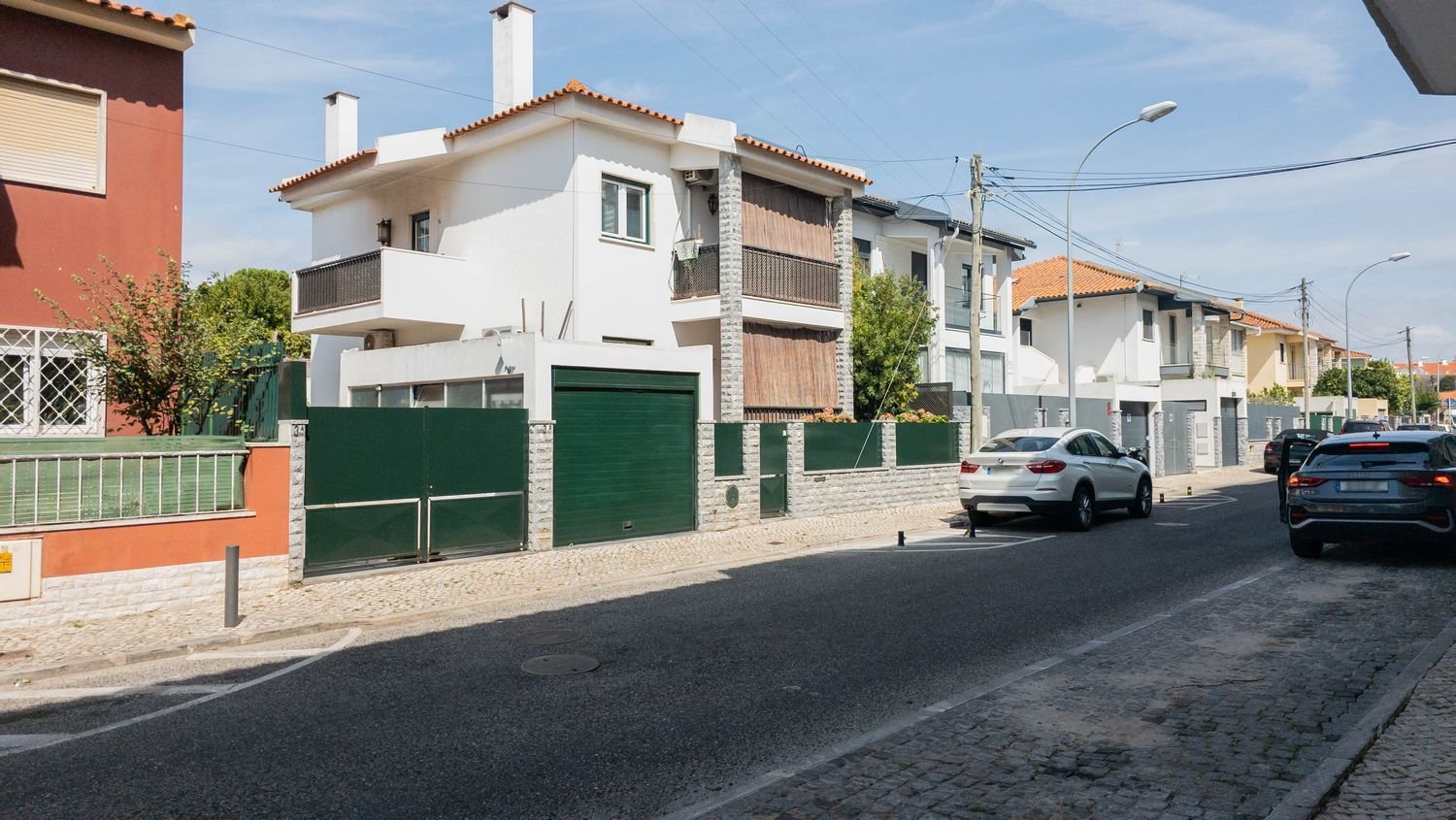 4 bedrooms House in Porto Salvo, Portugal No. 330601