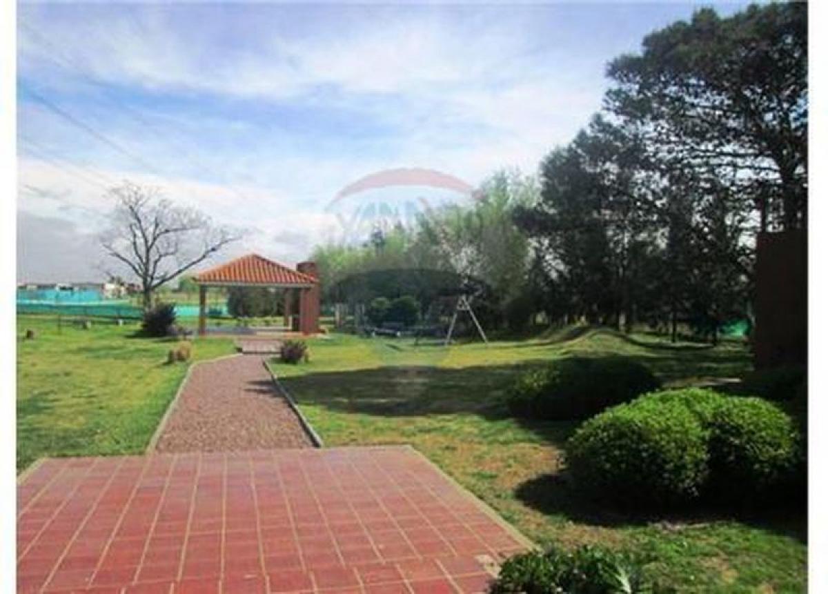  Land in Escobar, Argentina No. 49165