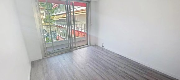 Apartamento de 2 dormitorios en Menton, France No. 299808 18
