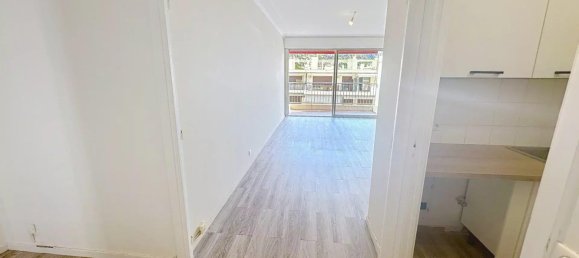Apartamento de 2 dormitorios en Menton, France No. 299808 8
